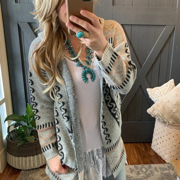 New Boho Tribal Western Cardigan Hooded Sweater - Picture 5 of 9